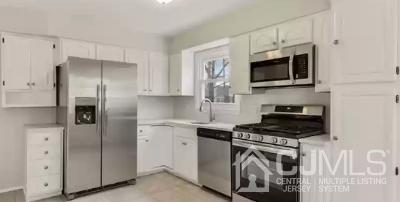 84 WILDWOOD AVE