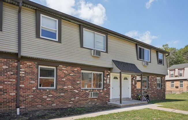 1 bed, 1 bath, 700 sqft, $1,350, Unit G2