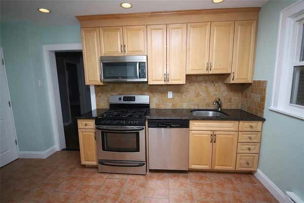 3 beds, 2 baths, 1,500 sqft, $4,200, Unit 1