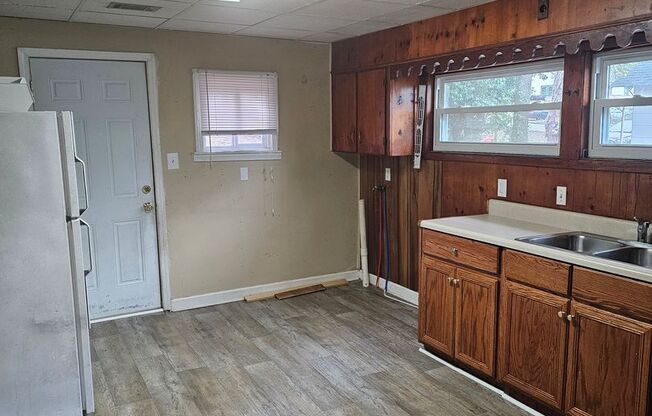 2 BR/ 1 BA Home