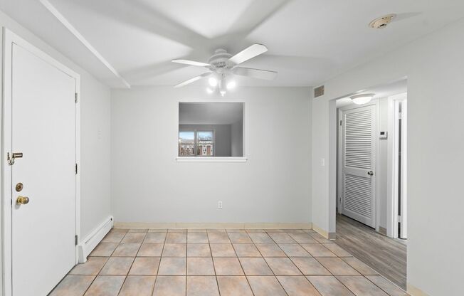 2 beds, 2 baths, 770 sqft, $1,950, Unit 264-03
