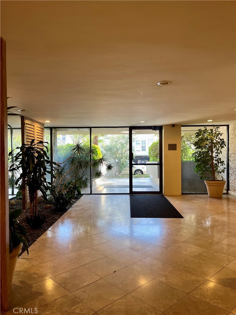 11044 OPHIR DR