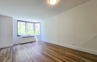 2 beds, 2 baths, 1,005 sqft, $7,995, Unit 4E
