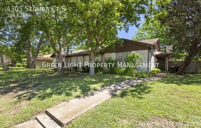 4305 SEGURA CT S