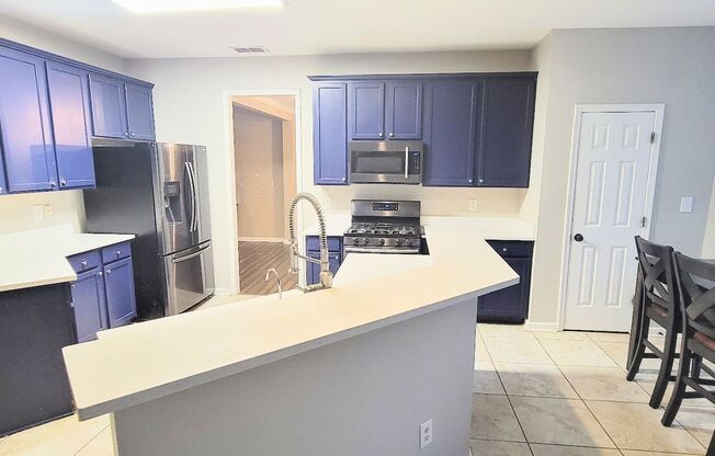 Spacious 4-Bedroom Home Near Mall of Georgia with Resort-Style Amenities