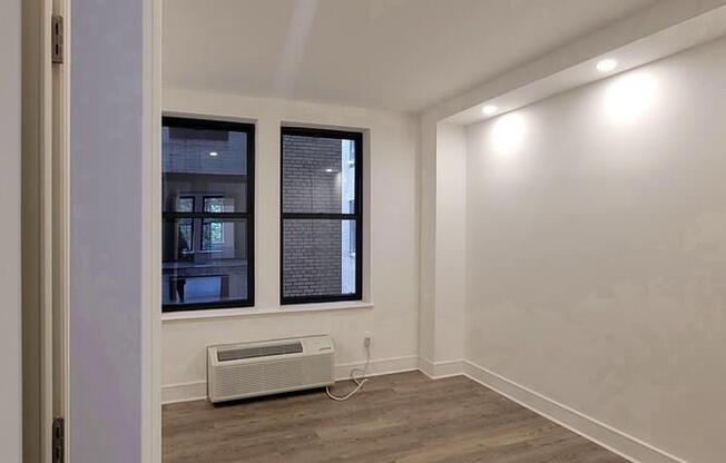 1 bed, 1 bath, $5,500, Unit 6F