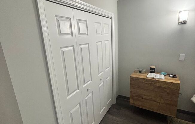 1 bed, 1 bath, 900 sqft, $2,650, Unit 114