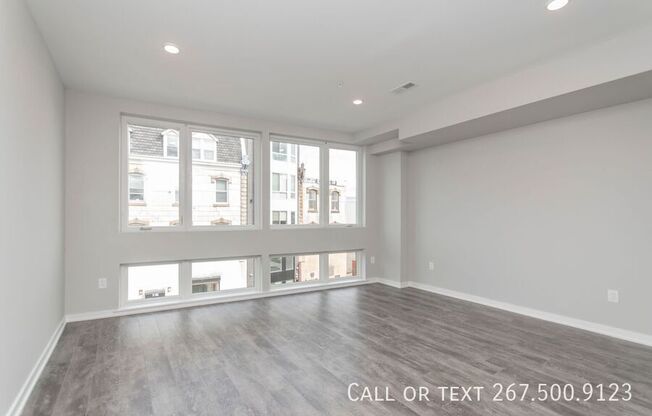 1730 Ridge Ave Unit 2R