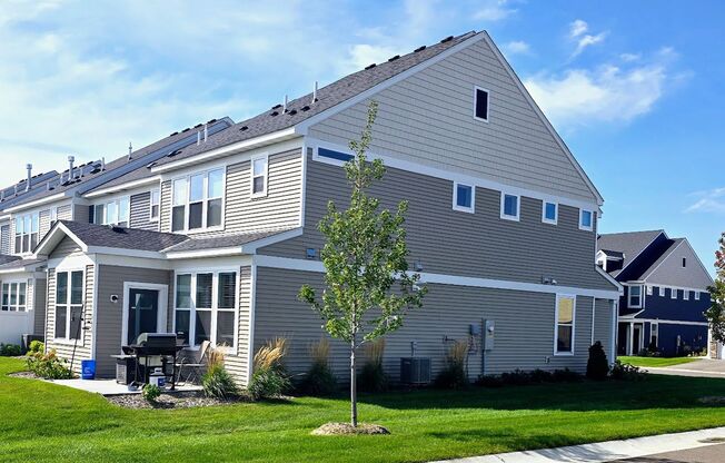 Stunning 1-Year-Old 3-Bedroom, 3-Bathroom Townhome in Woodbury, MN