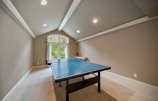 4 beds, 3.5 baths, $4,895