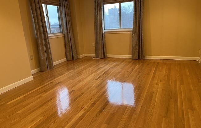 1 bed, 1 bath, 720 sqft, $3,400, Unit 405