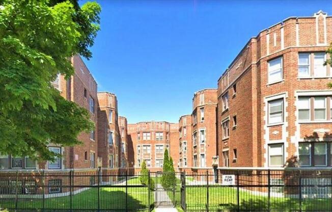 7526-36 S Colfax Ave