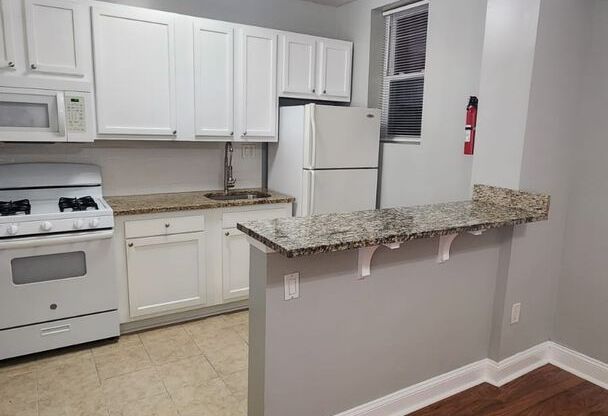 1435 N LLC*