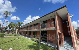 8421 S ORANGE BLOSSOM TRL