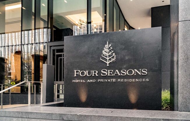 Fully furnished and turnkey luxury rental in the Four Seasons Private Residences