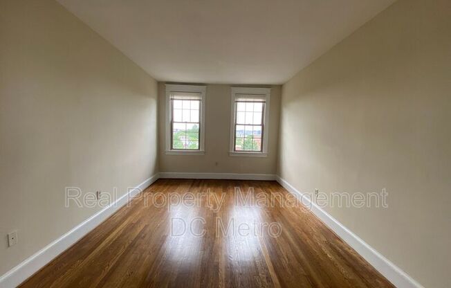 815 Maryland Ave. NE