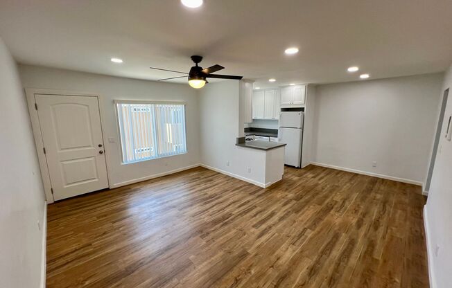 3860 Cherokee Ave #1-9* - 3022L