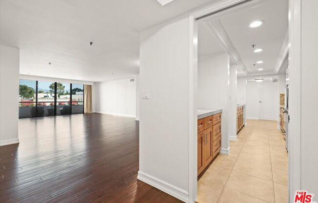 2 beds, 2.5 baths, 1,888 sqft, $7,500, Unit 705