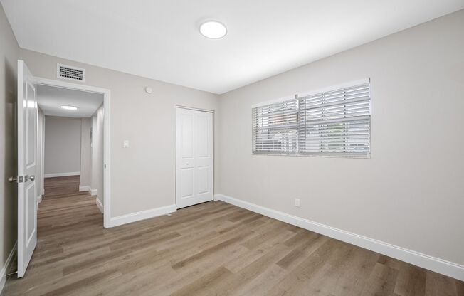 2 beds, 1 bath, 780 sqft, $2,395, Unit 07