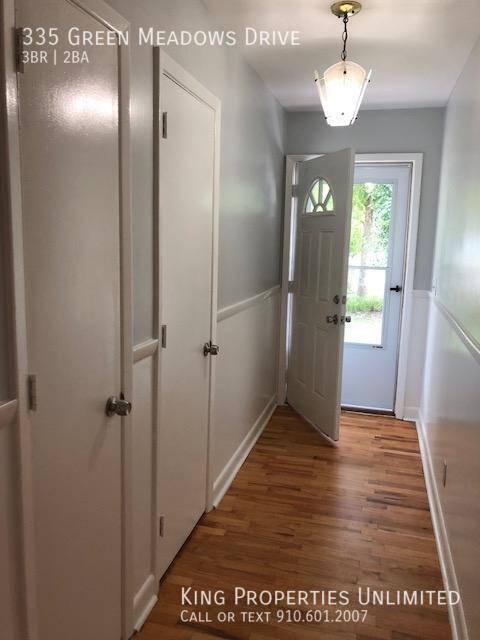 335 GRN MDWS DR