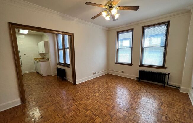 Studio, 1 bath, 425 sqft, $1,475, Unit 429-107