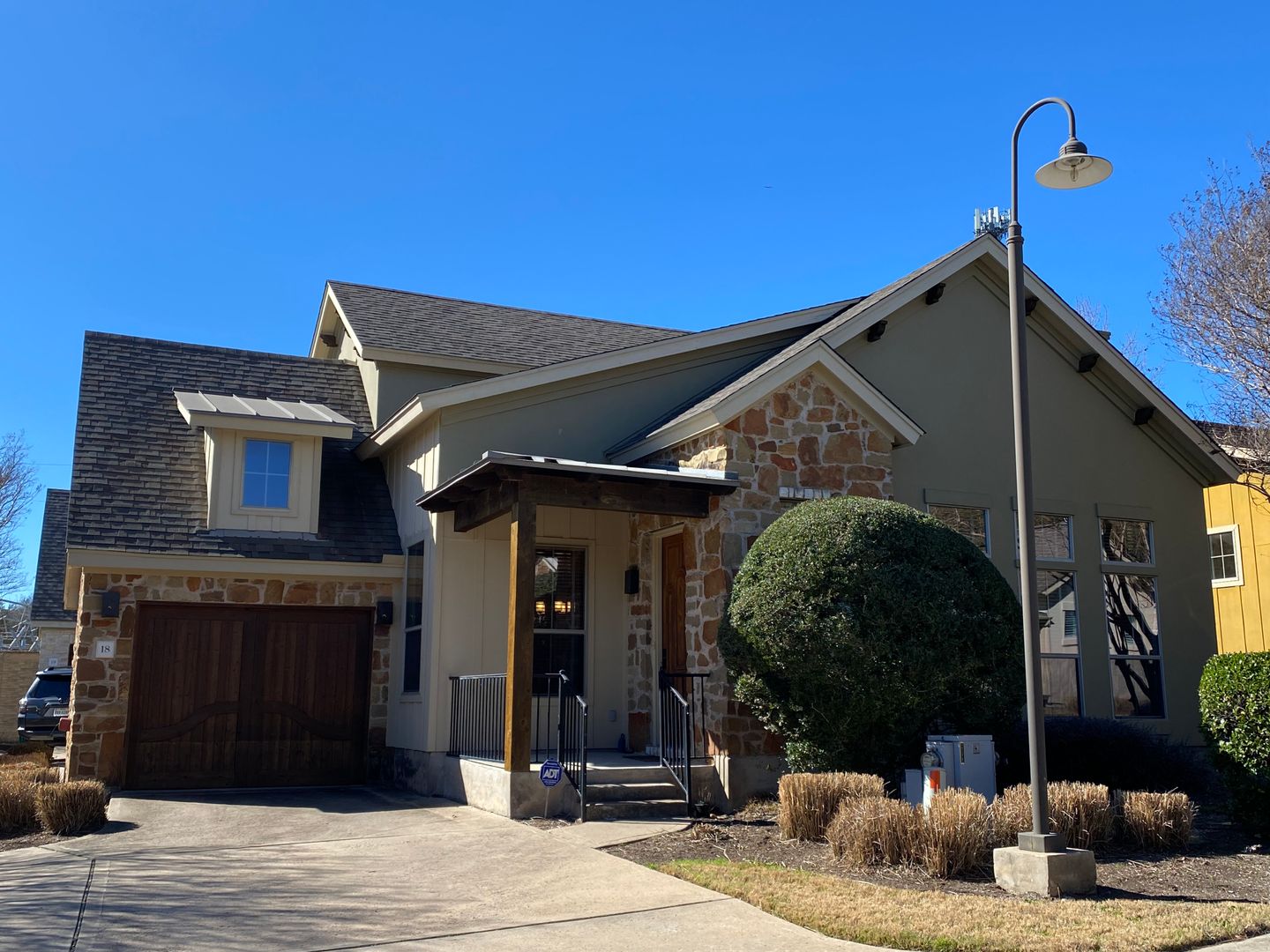 Must See 3 Bed/2 Bath Garden Home in Bull Creek Ranch