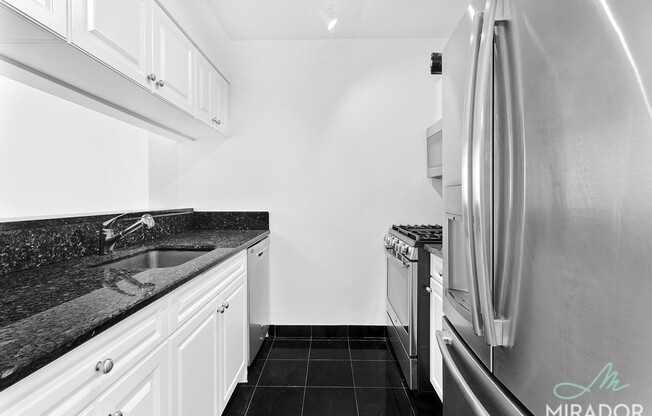 1 bed, 1 bath, $5,900, Unit 636