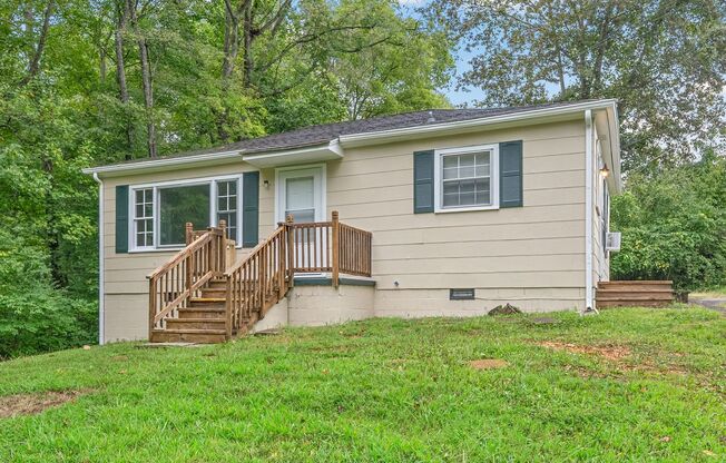 2 Bedroom Home For Rent Near APSU!