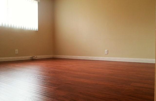 917 EDITH AVE