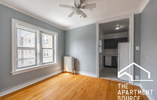 1321 W Estes Ave