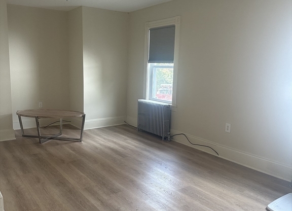 2 beds, 1 bath, 1,000 sqft, $3,000, Unit 1