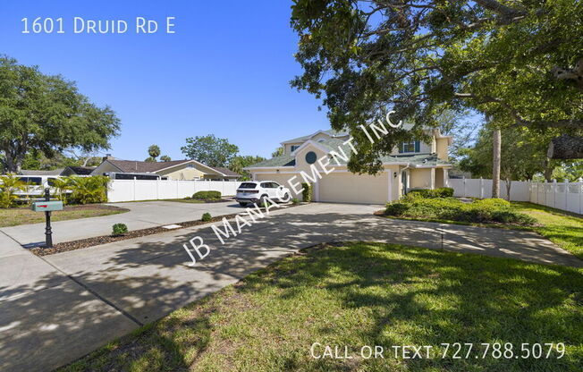 1601 DRUID RD E