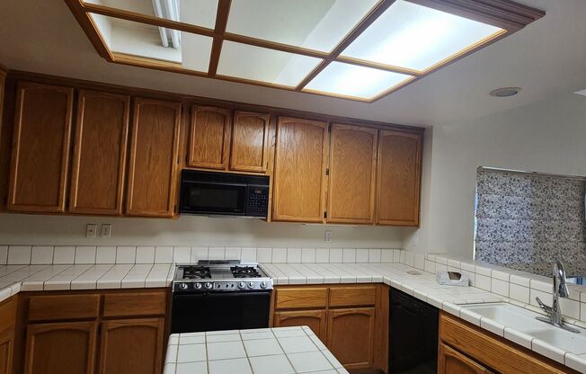 3 Bedroom 3 Bathroom Home in River Oaks Community