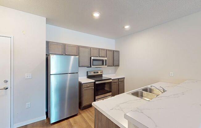 1 bed, 1 bath, 711 sqft, $1,180, Unit 648-407