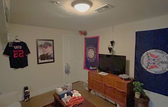 1 bed, 1 bath, 650 sqft, $1,095, Unit 102