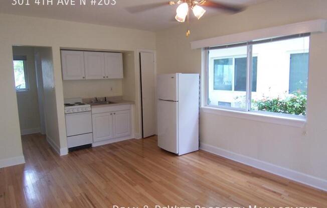 301 4th Ave N