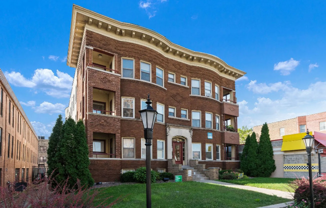 2311 West Wisconsin