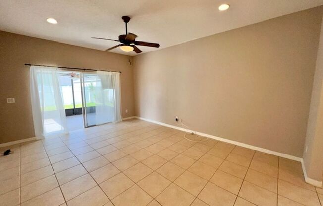 4 beds, 2 baths, $2,595