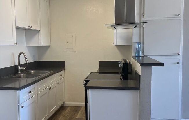 1 Month Free! Renovated Units in Central Van Nuys