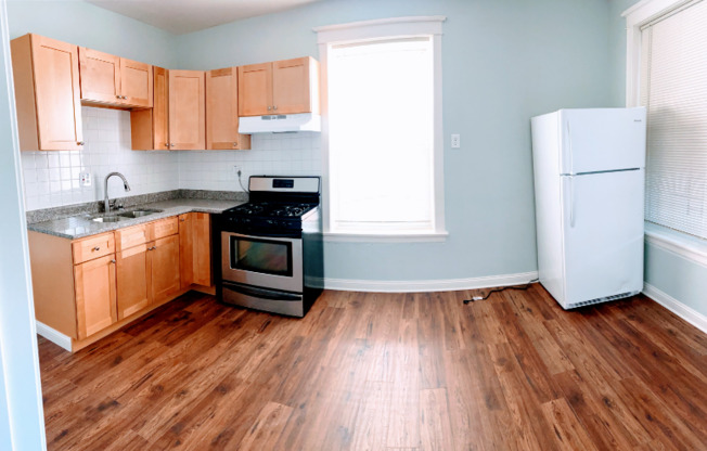 4431 S Marshfield Ave 2