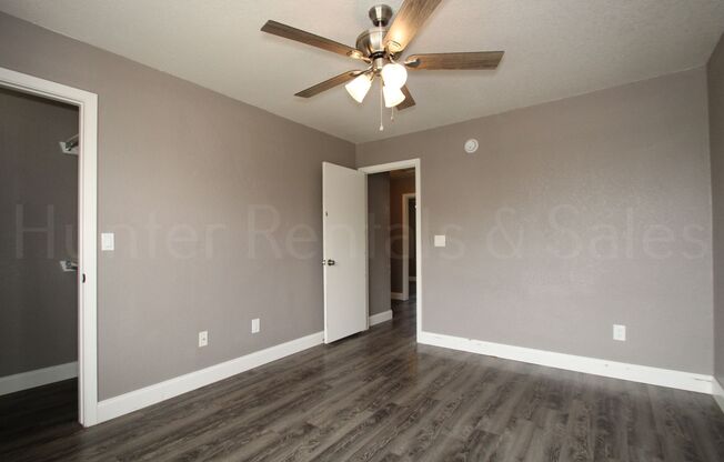 3 beds, 1.5 baths, $875, Unit Unit D