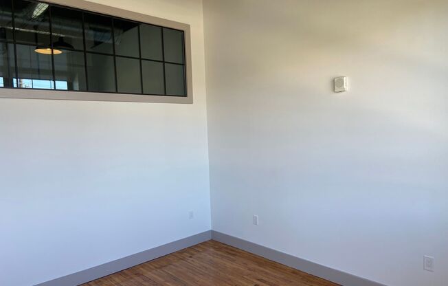 2 beds, 1 bath, 955 sqft, $1,895, Unit 209