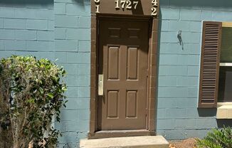 1727 4 NE 2 ST