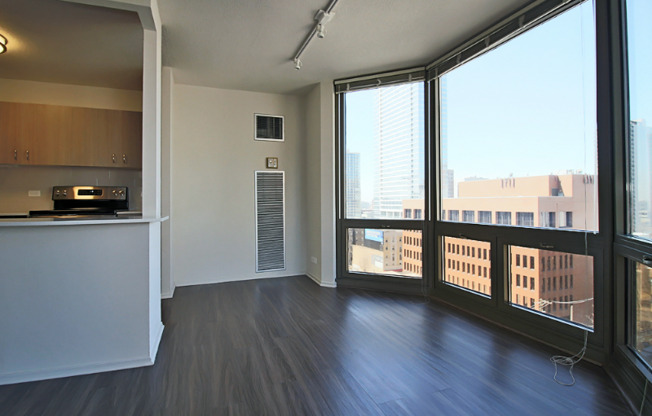 1113 N DEARBORN ST