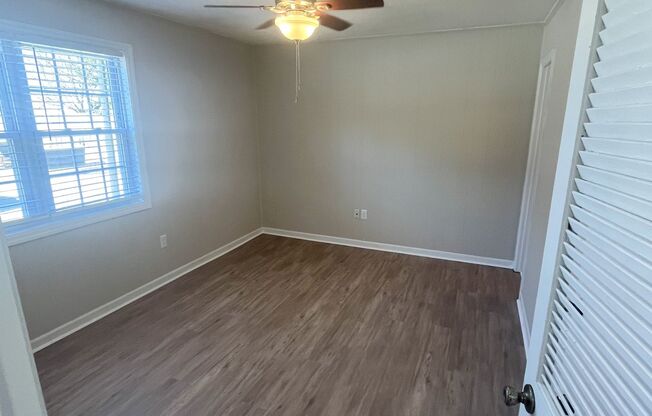 1 bed, 1 bath, 750 sqft, $1,250, Unit B1