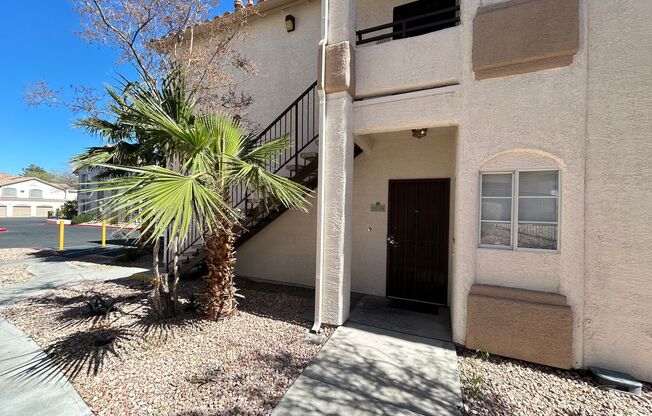 3 bedroom 2 bathroom Summerlin condo!