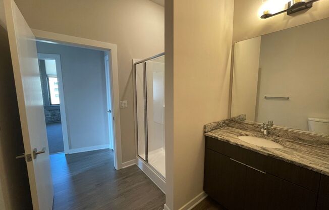 2 beds, 1 bath, 1,002 sqft, $2,215, Unit Cream City Lofts-409