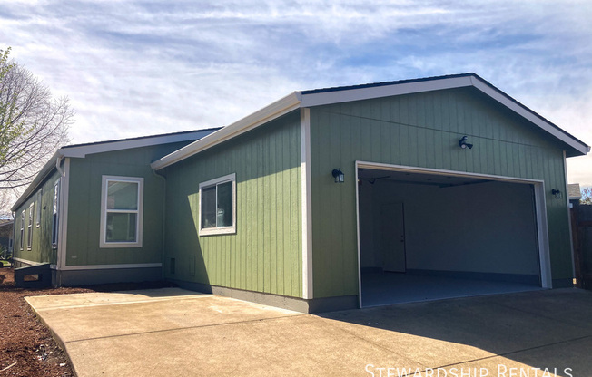 1313 BRAMBLEWOOD LN