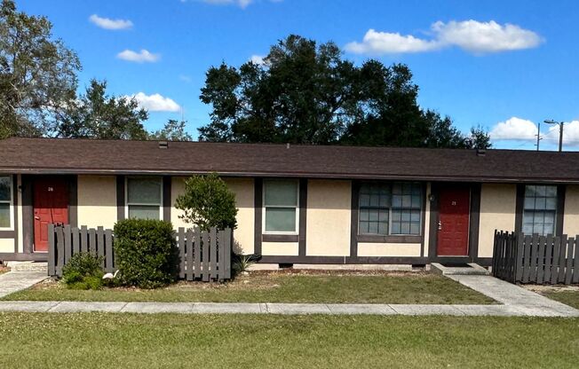 2 beds, 1 bath, 865 sqft, $1,500, Unit 9
