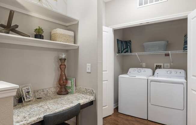 the preserve at ballantyne commons apartments laundry room and washer and dryer